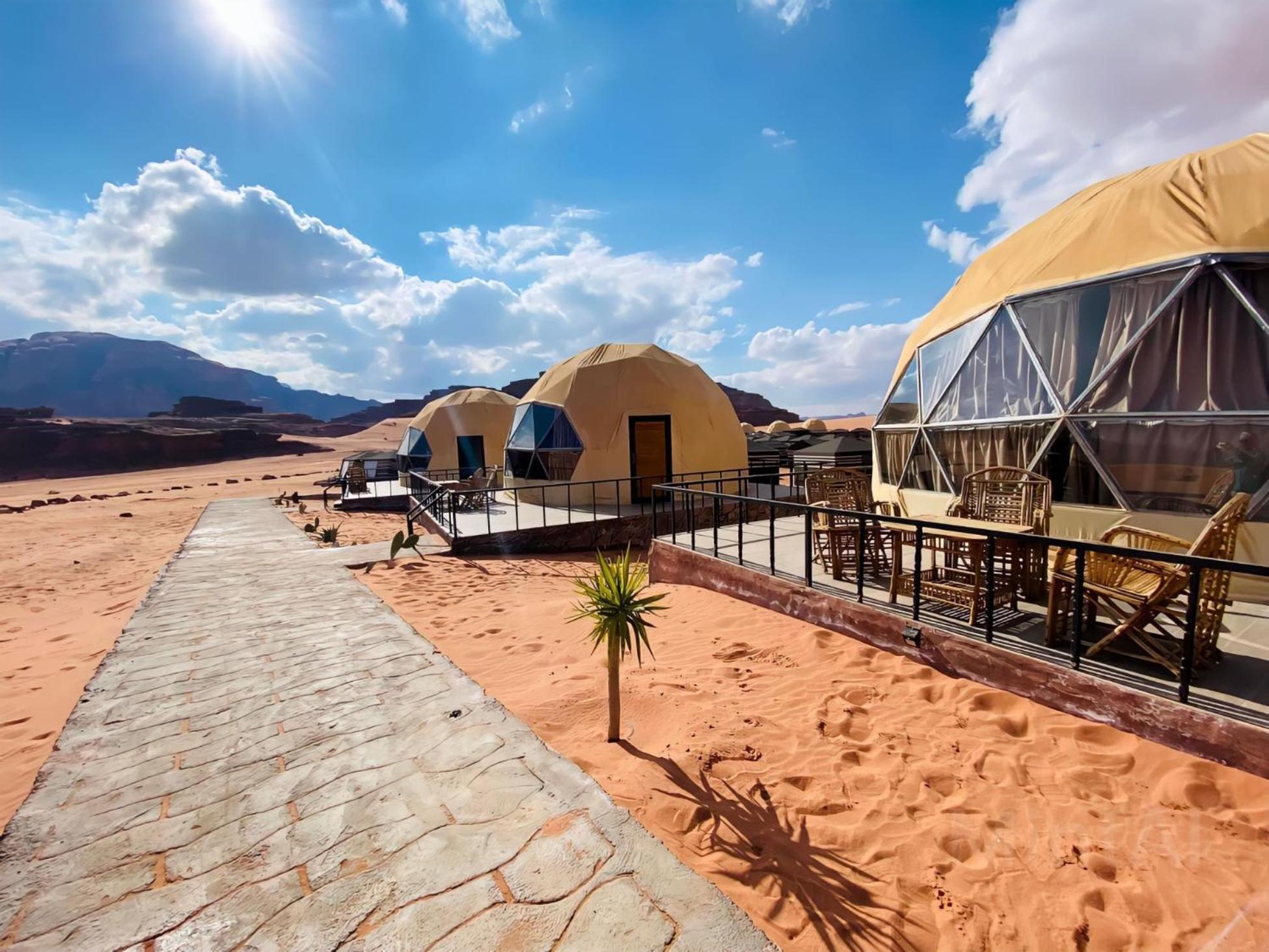 ホテル Wadi Rum Starlight Camp エクステリア 写真